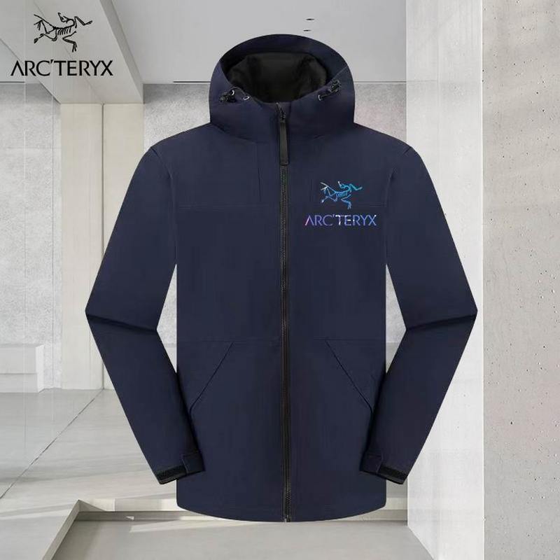 ARC'TERYX Men's Outwear 48